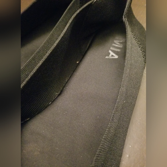 MIA black pointy flats - Picture 3 of 8